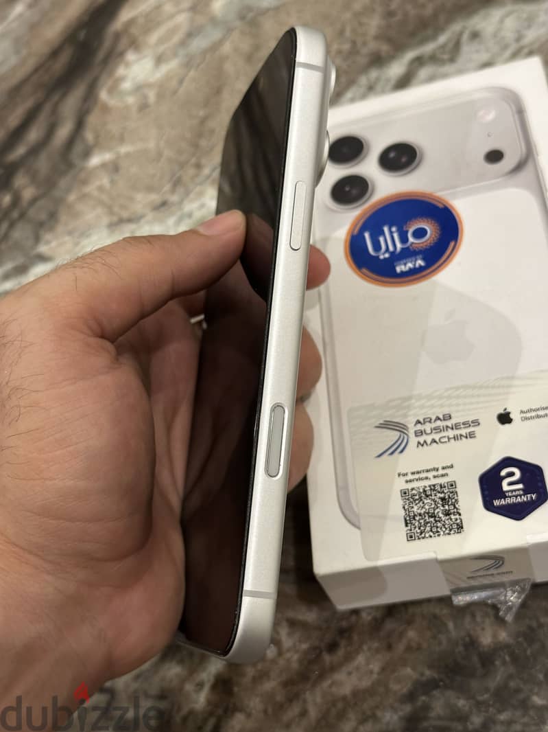 Apple - iPhone 17 Pro Max 5