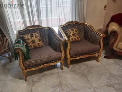 صالون و 4 كراسي فوتيه