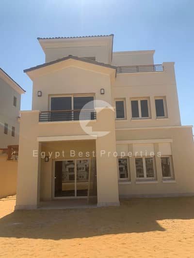 فرصة سيليستا أبتاون فيلا مستقلة 305م للبيع بالفرش Celesta Hills Uptown Cairo