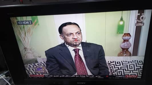 شاشه 32 سونى بها خطوط غير ماثوره على الصوره
