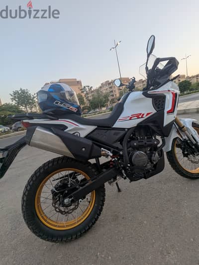 qj srt 300 dx للبيع كسر زيرو