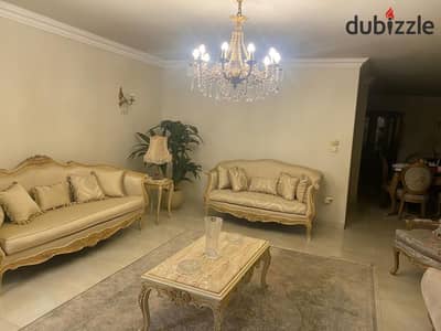 Apartment for sale in the thirteenth section with a prime location and super luxe finishing