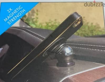 Magnetic mobile holder for car