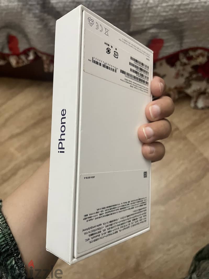 Apple - iPhone 12 5