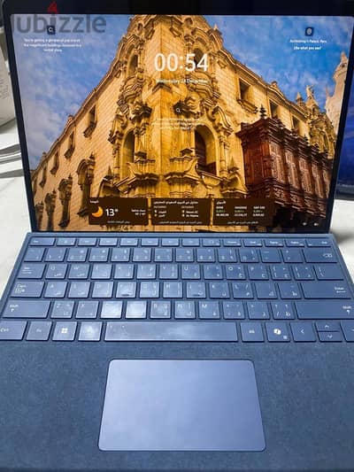 Microsoft Surface pro 11- 8/2025