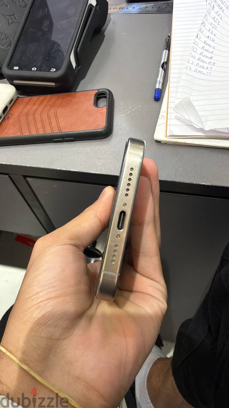 Apple - iPhone 15 Pro Max 3