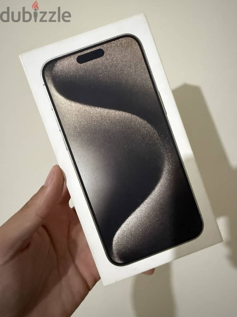 Apple - iPhone 15 Pro Max 5