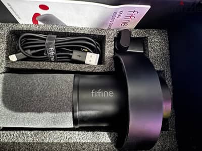 Microphone Dynamic Podcast FIFINE K688 - مايك