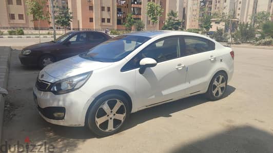 Kia Rio 2013\ كيا ريو 2013
