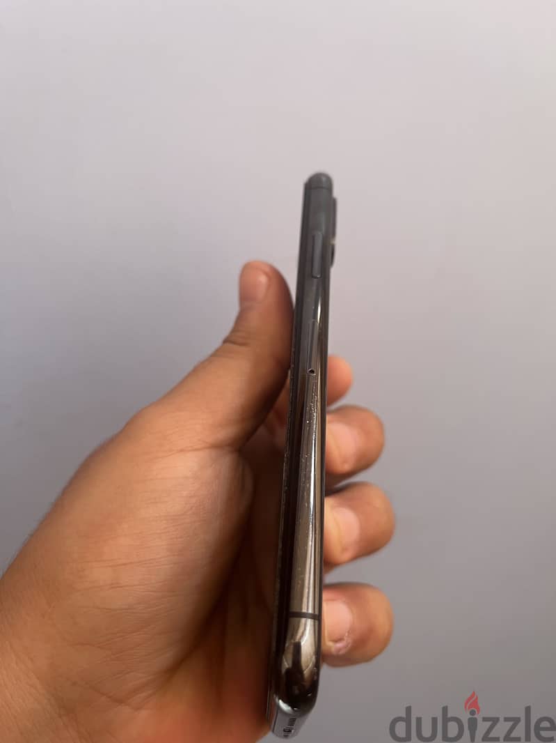 Apple - iPhone XS 5