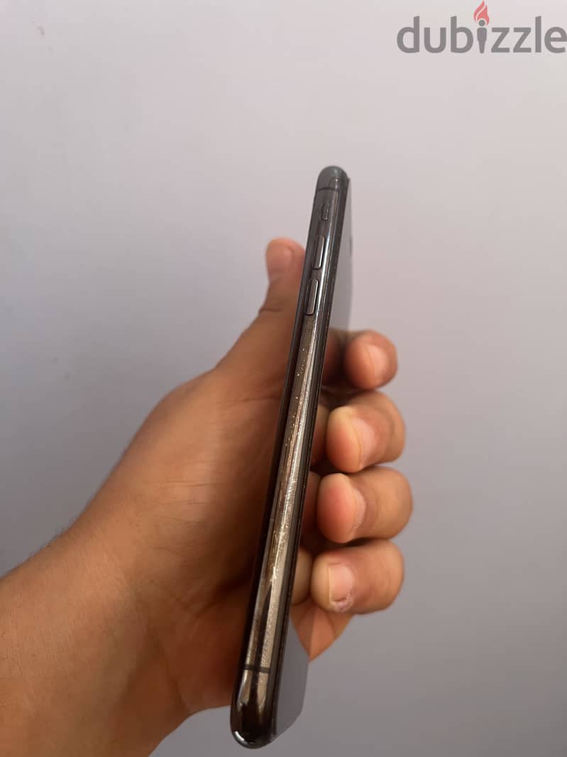 Apple - iPhone XS 6