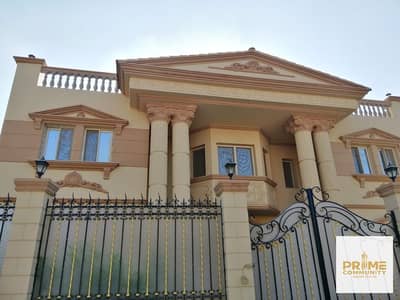 Luxury Palace for Sale in Royal City Sheikh Zayed | 1,100 SQM Land | 650 SQM BUA | 7 Bedrooms | Fully Equipped Entertainment Rooftop | EGP 110M