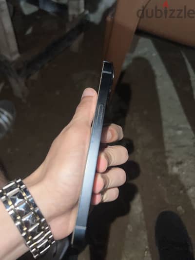 Apple - iPhone 13