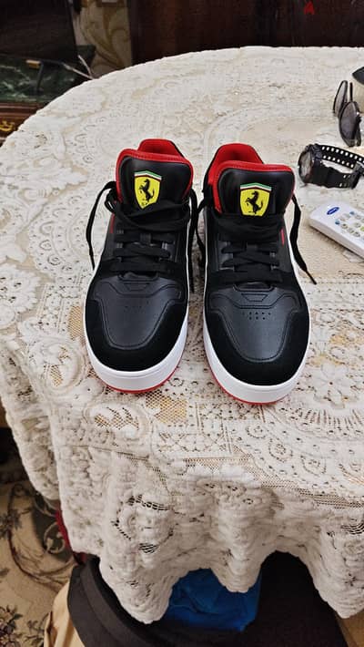 sneakers shoes