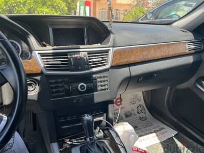Mercedes-Benz E200 2010
