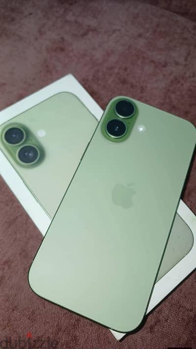 Apple - iPhone 17