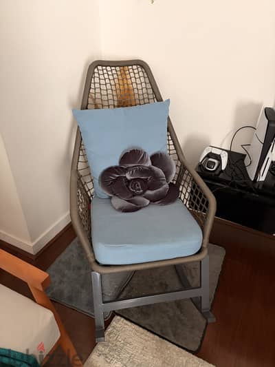 Ricrac nursing chair