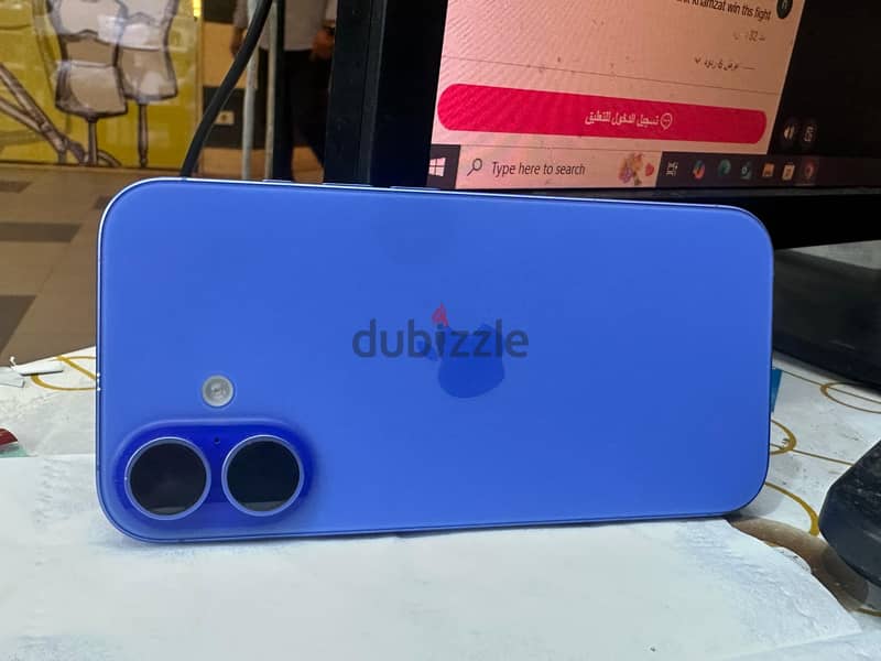ايفون ١٦ عادي 4