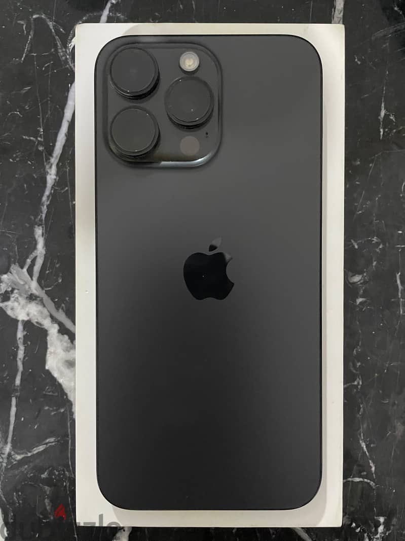 Apple - iPhone 15 Pro Max 2