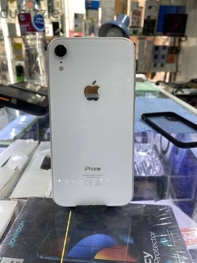 Apple - iPhone XR