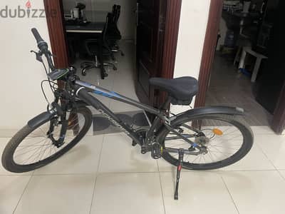 Rockrider ST100 27.5.   -  بحالة ممتازة متاح تبديل بعجلة روود