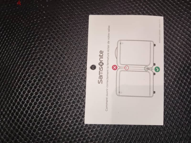 Samsonite medium made in Europe 6