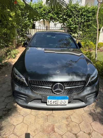 Mercedes-Benz C300 2020 مرسيدس بنز سي 300 coupe wakeel Fully loaded