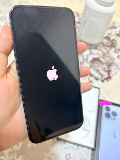 آبل - آيفون 13 برو