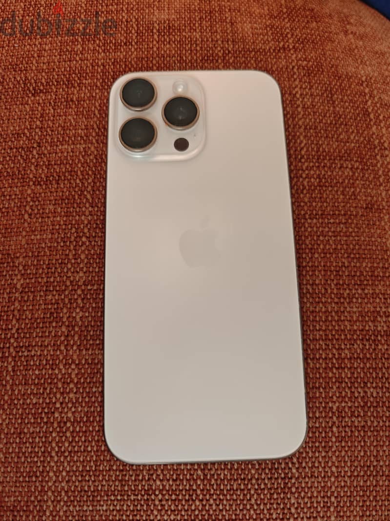 Apple - iPhone 16 Pro Max 1
