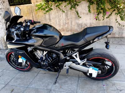 بايك . موتوسيكل . دراجة ناريه . honda