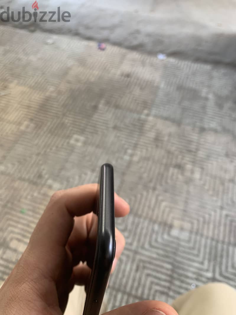 iPhone SE 2020 zirooo 6