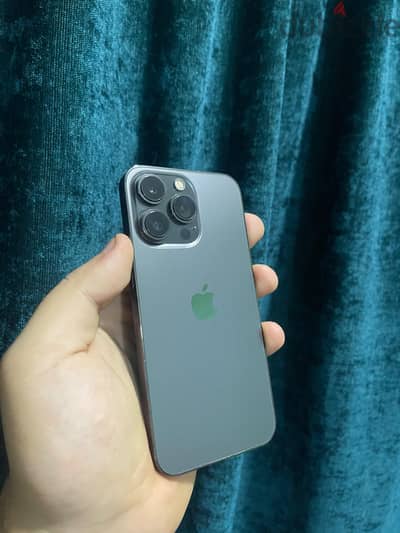 آبل - آيفون 13 برو