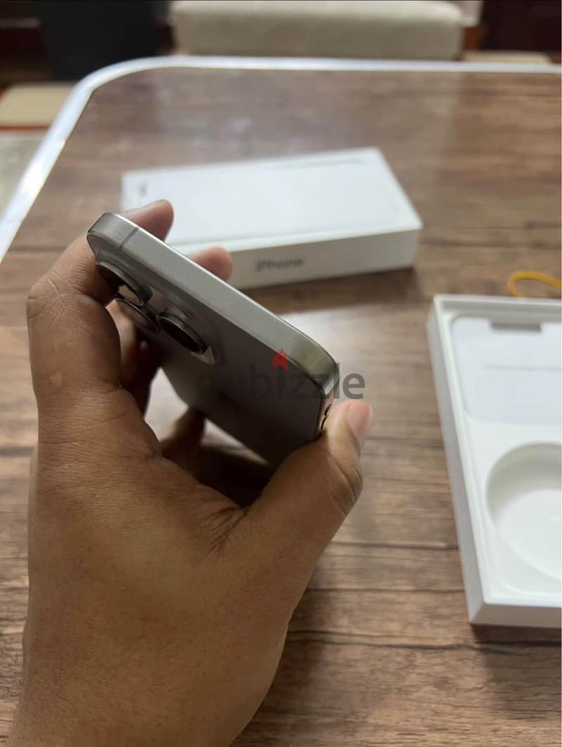 Apple - iPhone 15 Pro Max 2