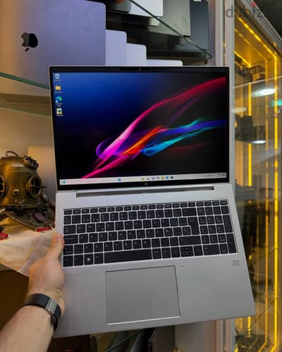 HP EliteBook 860 16 G10 جيل 13 الترا سليم ماتيريال معدن بالكامل