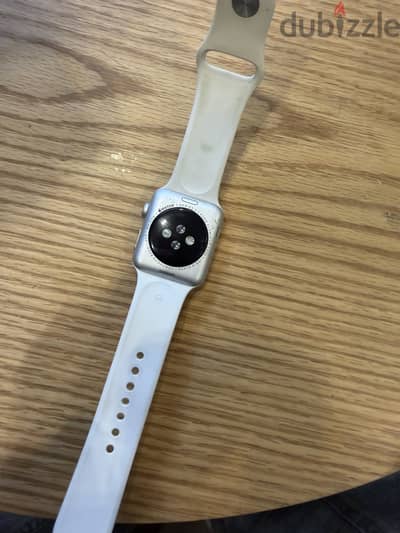 Apple Watch 3 حاله نادره