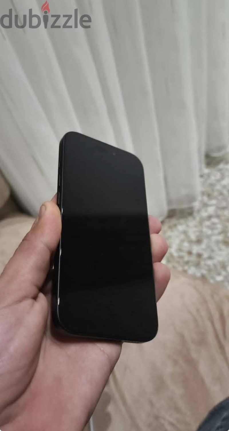 Apple - iPhone 15 1