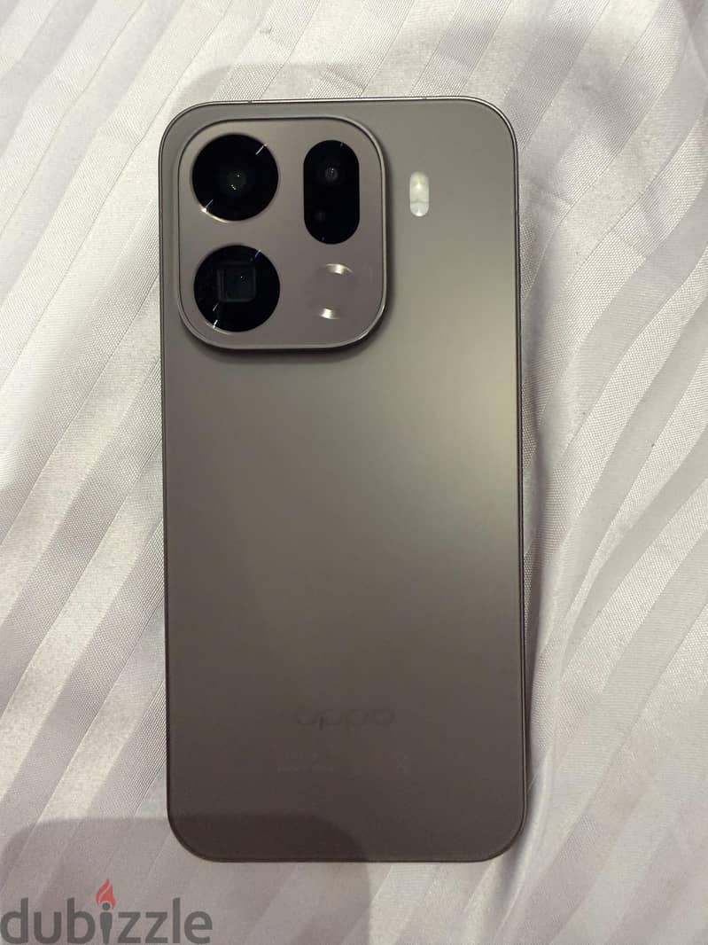 OPPO Find X9 Pro 1