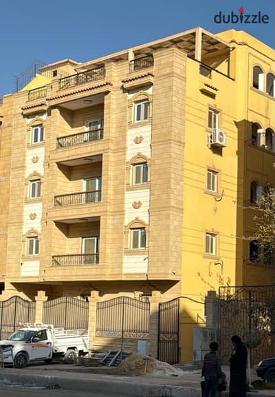 300 m villa complete investors southern hey super lux close to the axis of Gamal Abdel Nasser