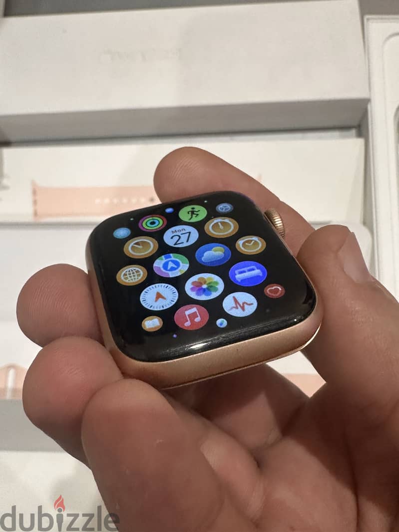 Apple Watch 6 44mm 5
