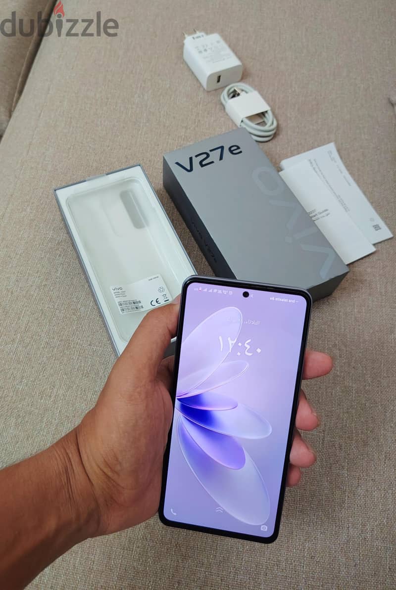 Vivo V27e 1
