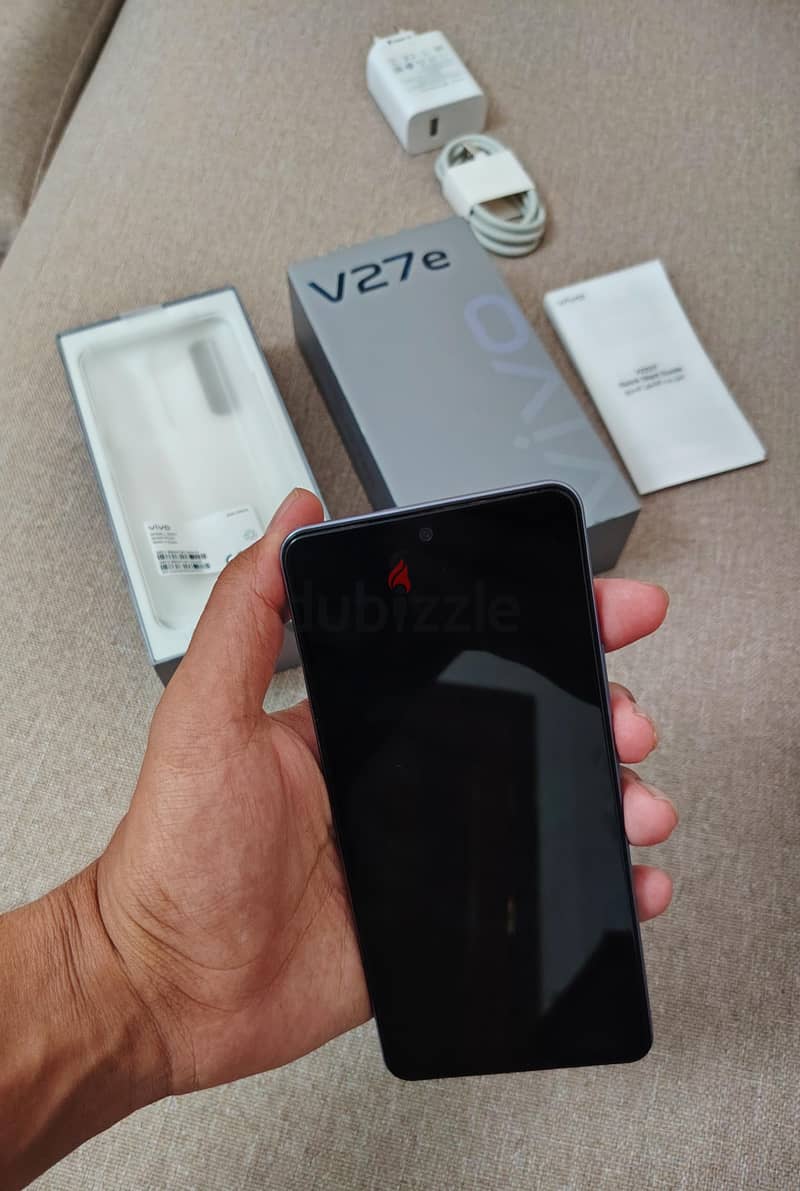 Vivo V27e 2