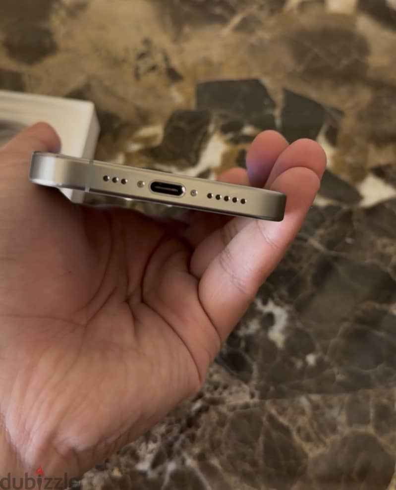 Apple - iPhone 15 Pro 3