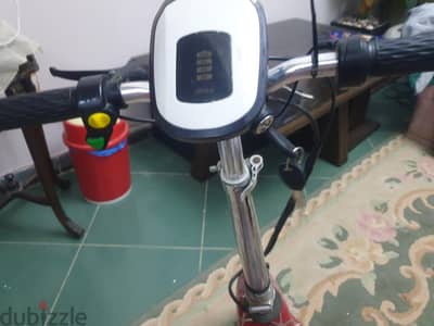 اسكوتر كهربائي