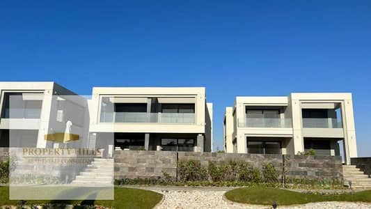 For sale from the owner received a fully finishedtwin house in Lavista