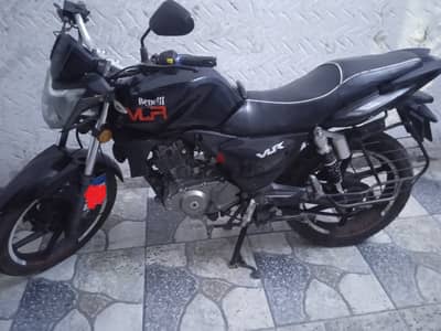 بنلي VLR سبورت 150cc - الأسود الملكي بالكامل وموتور ناعم لسرعة البيع