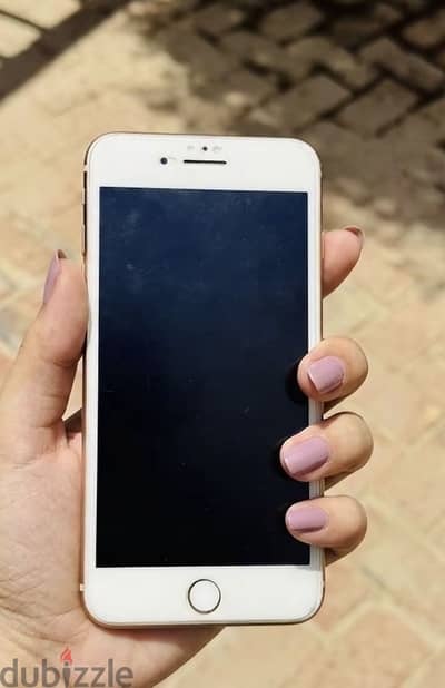 آبل - آيفون 8 بلس