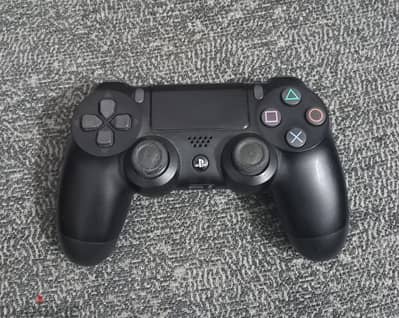 ذراع ps4 اورجينال للبيع
