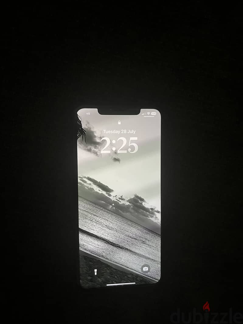 Apple - iPhone XS Max 2