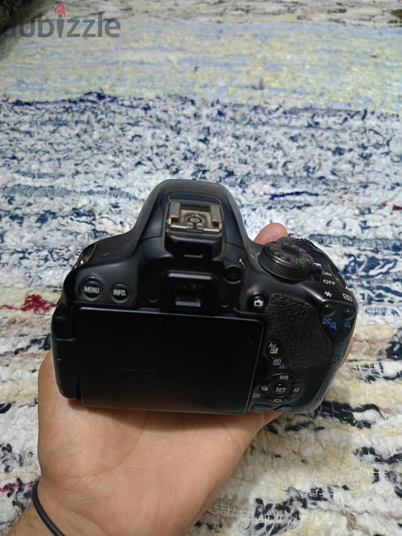 canon 700d 5