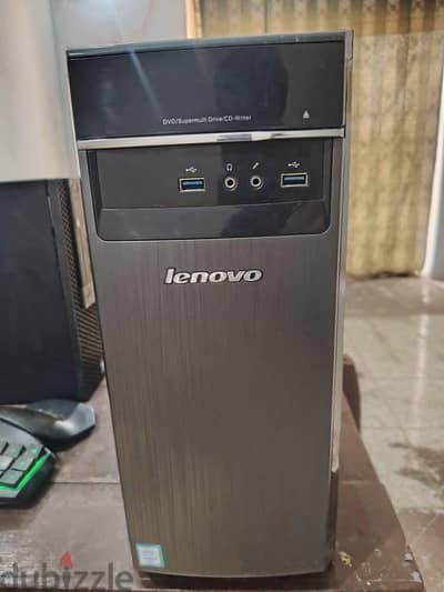 كيسه لينوفو جيل رابع كور i5جيل رابع رمات 8هارد500مدخل hdmi